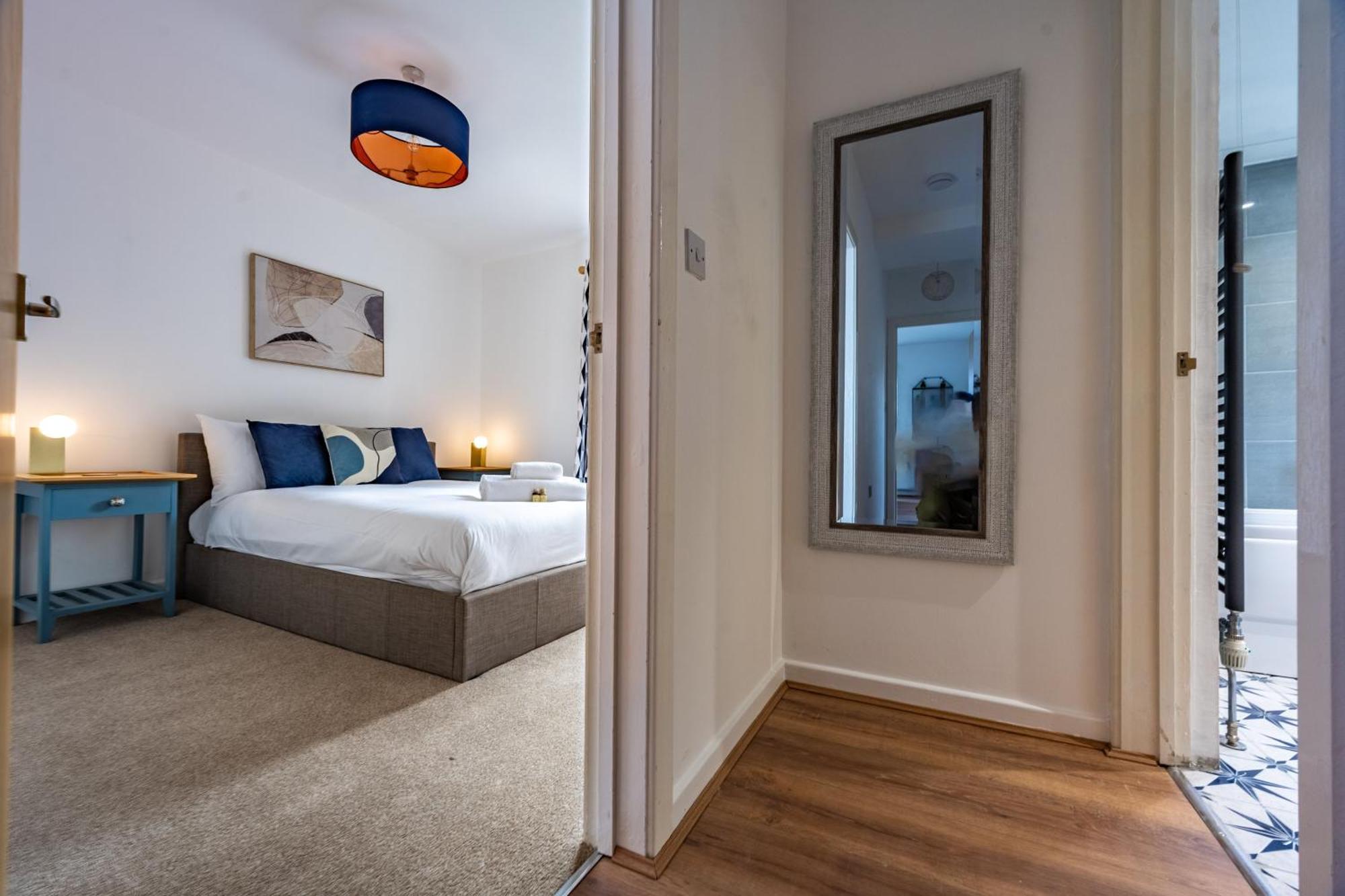 Ferienwohnung Swift Host Golden Triangle 2 Bed With Parking Norwich Exterior foto