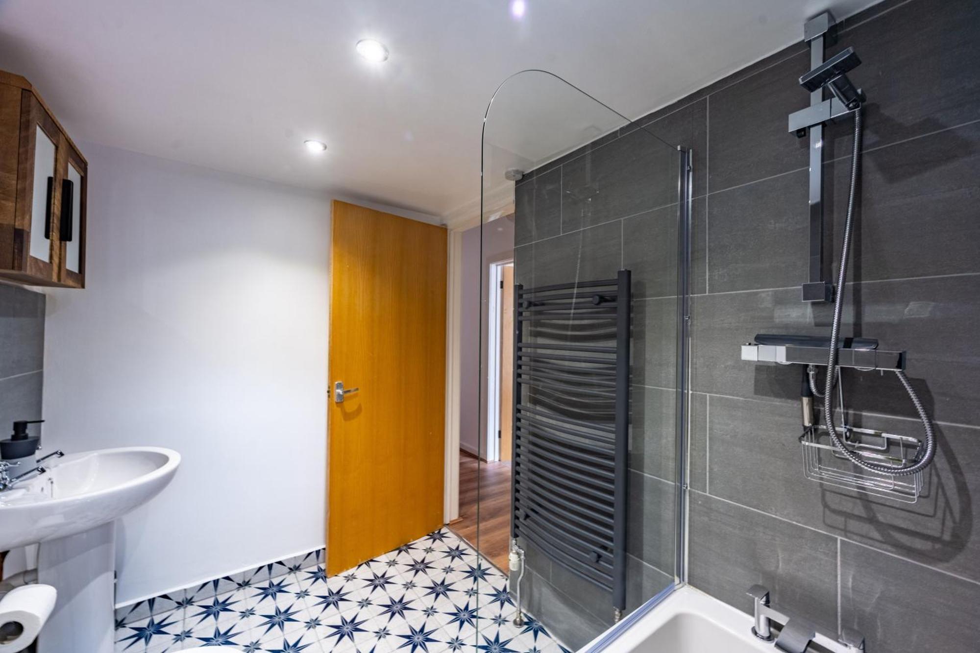 Ferienwohnung Swift Host Golden Triangle 2 Bed With Parking Norwich Exterior foto